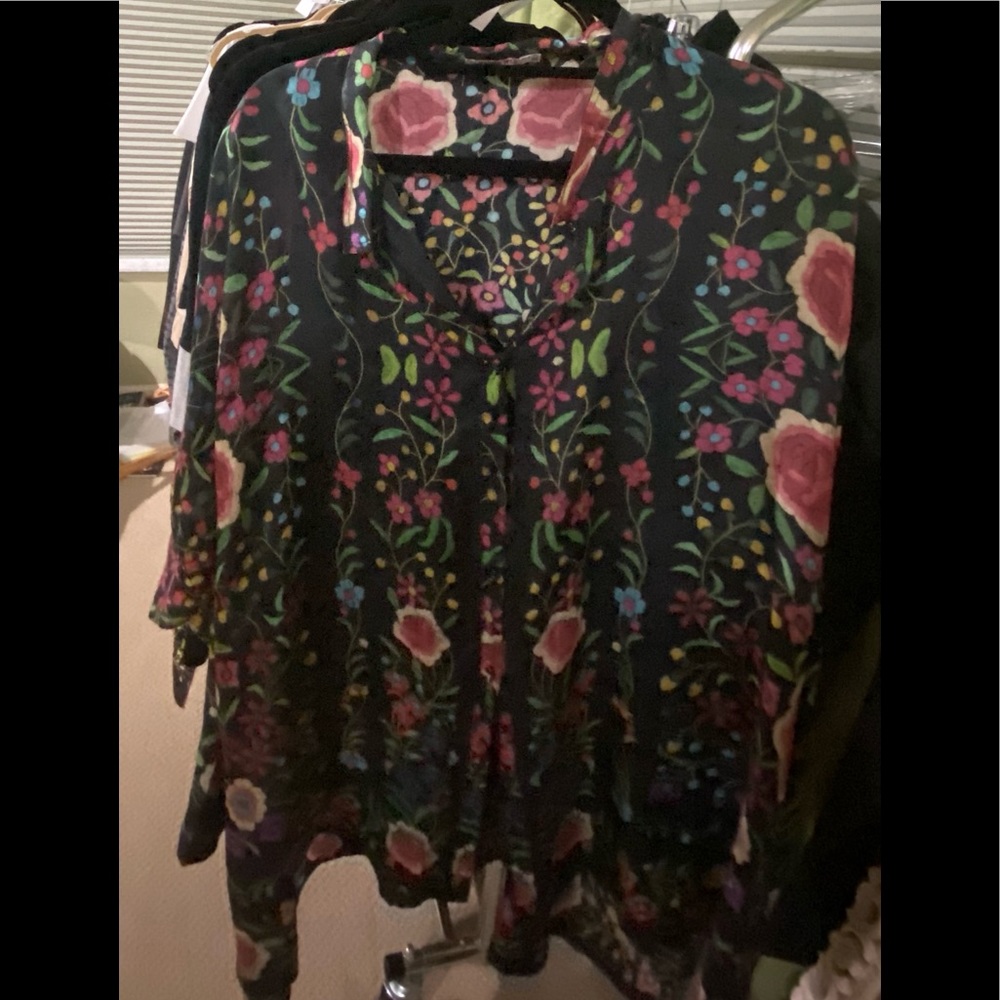 Johnny WAS gorgeous new silk blouse